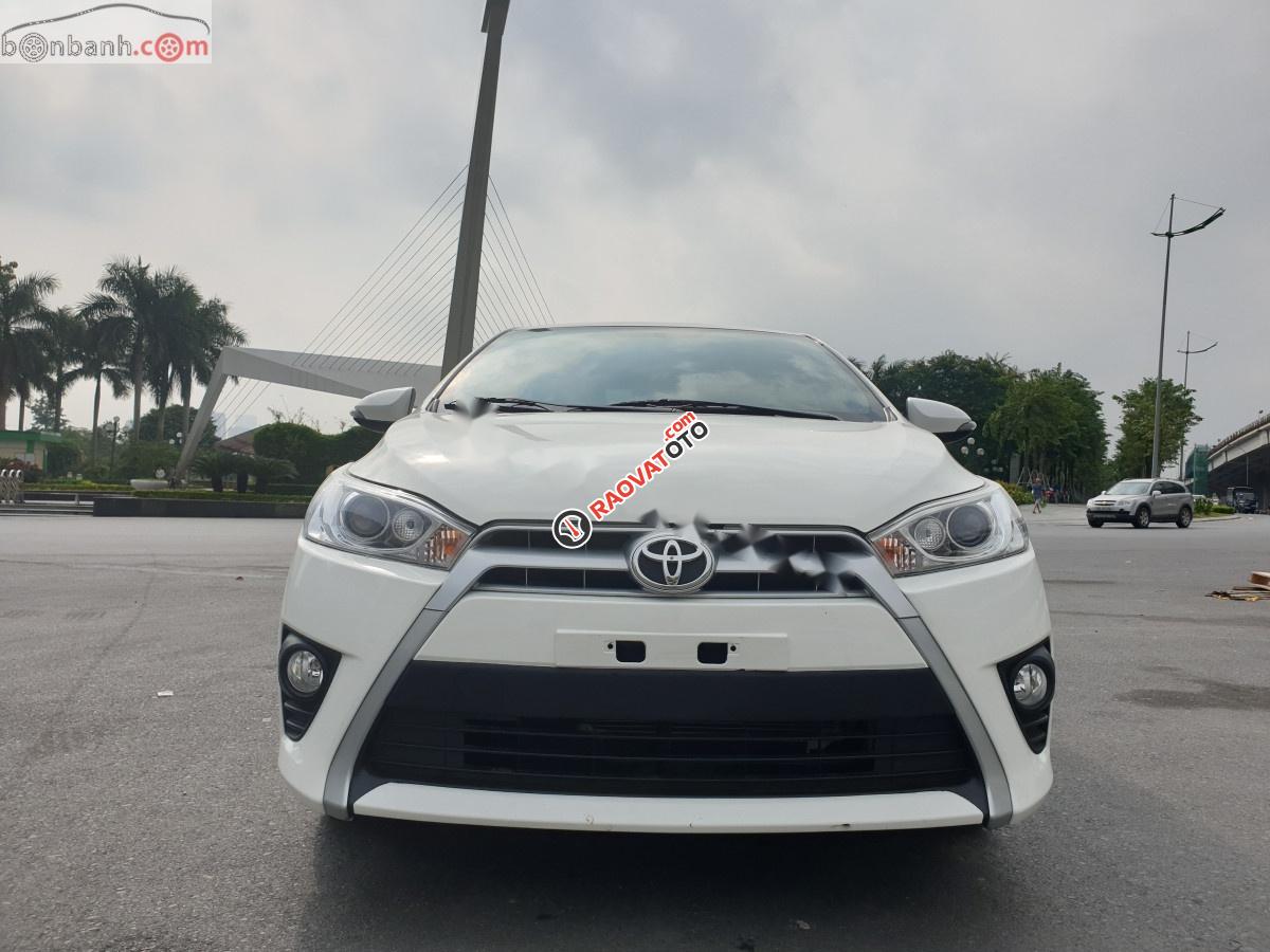 Cần bán xe Toyota Yaris 1.3G sản xuất 2014, màu trắng, xe nhập-9