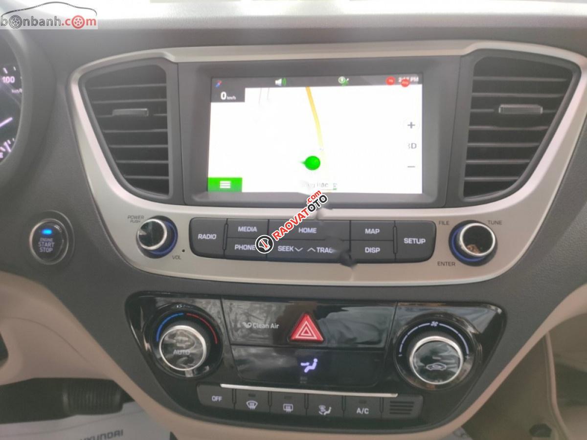 Bán ô tô Hyundai Accent 1.4 MT năm 2019, màu đen-2