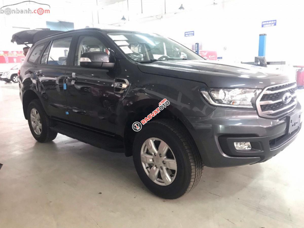 Bán xe Ford Everest Ambient 2.0 AT đời 2019, xe nhập-1