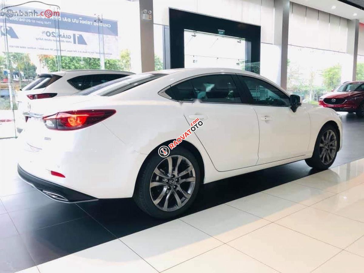 Bán xe Mazda 6 Luxury 2.0 2018, giá hấp dẫn-5