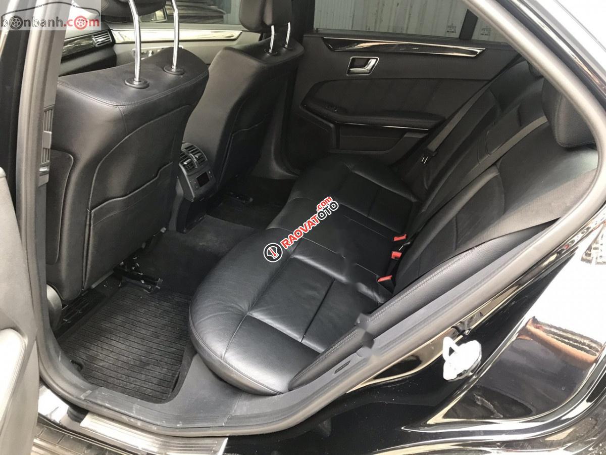Cần bán gấp xe cũ Mercedes E250 2010, màu đen-4