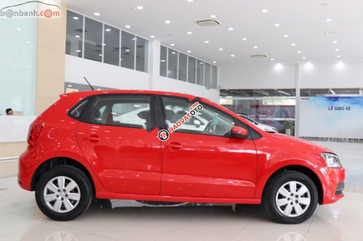 Cần bán Volkswagen Polo 1.6 AT sản xuất 2016, màu đỏ, nhập khẩu chính hãng-9