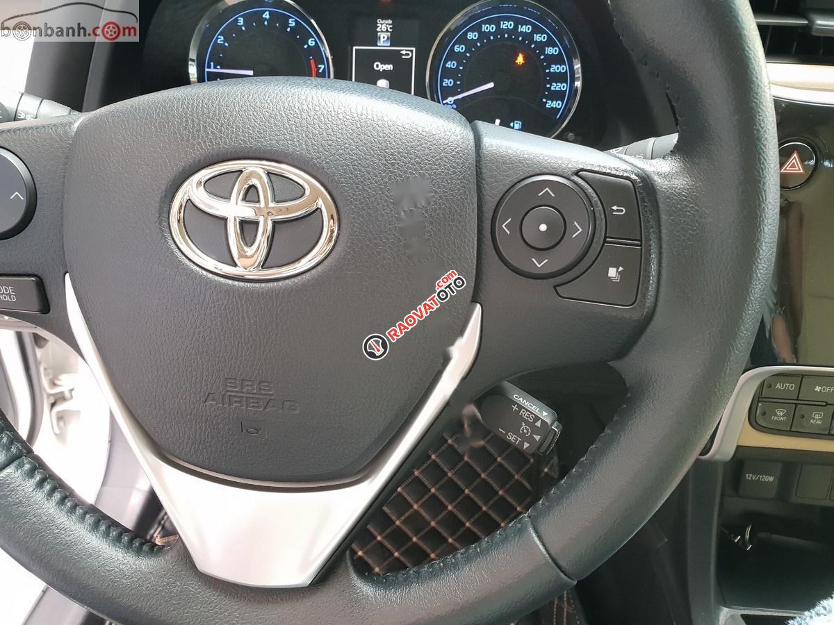 Bán xe Toyota Corolla 1.8G đời 2018, xe còn mới-2
