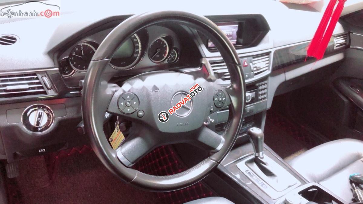 Cần bán xe Mercedes C250 CGI sản xuất 2010, màu đen, giá chỉ 620 triệu-1