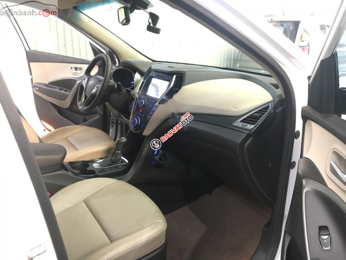 Bán xe Hyundai Santa Fe 2.4L 4WD năm 2018, màu trắng-9