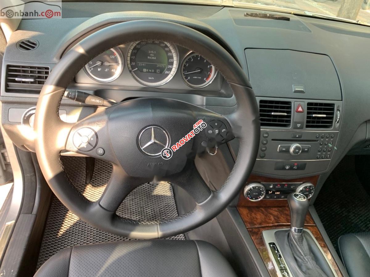 Cần bán Mercedes C250 CGI năm sản xuất 2009, màu xám-2