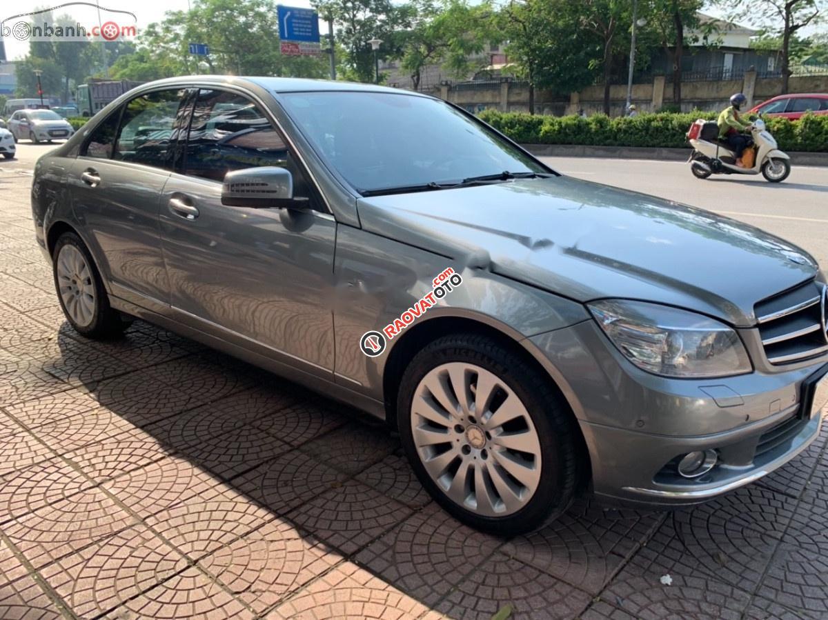 Cần bán Mercedes C250 CGI năm sản xuất 2009, màu xám-7