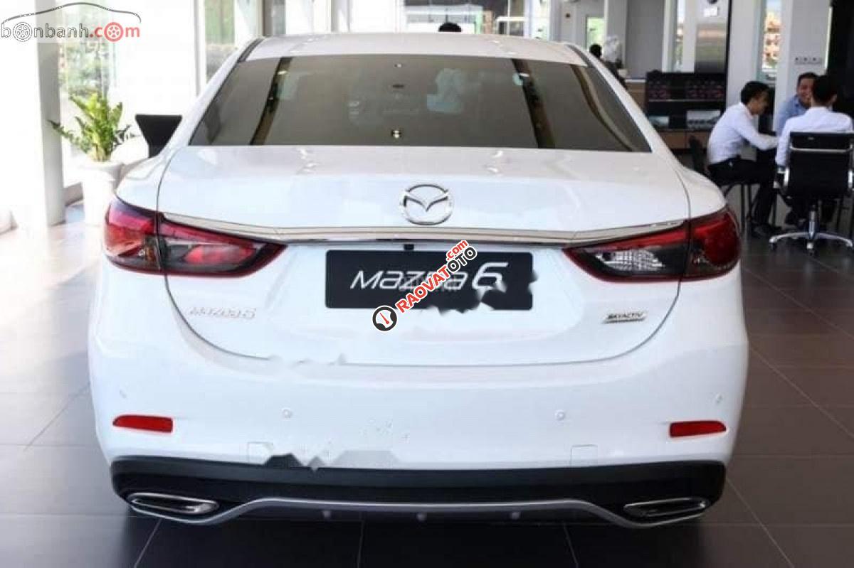 Bán xe Mazda 6 Luxury 2.0 2018, giá hấp dẫn-1
