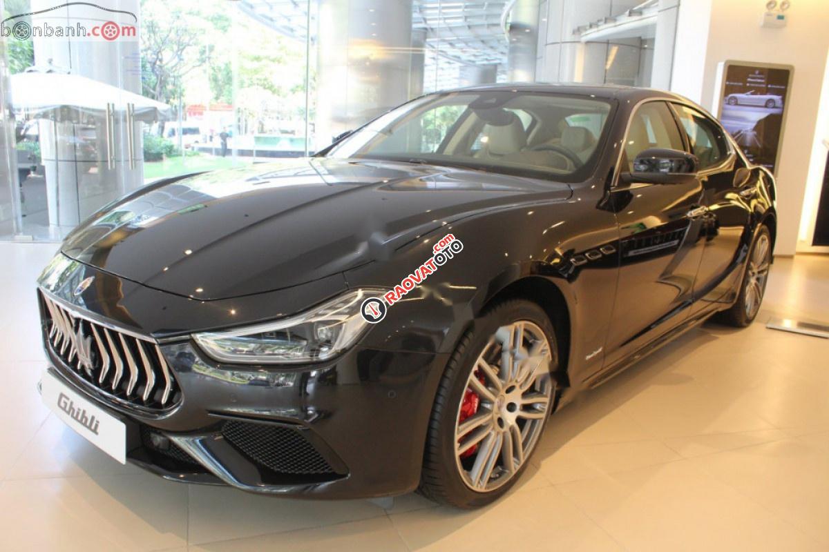 Cần bán gấp Maserati Ghibli 3.0 V6 đời 2019, màu đen, nhập khẩu-2