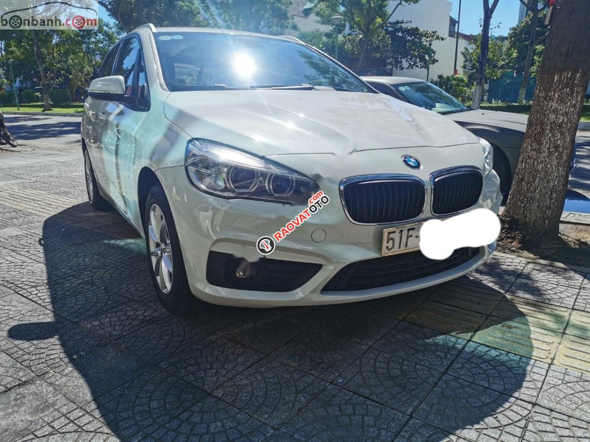 Bán BMW 2 Series 218i Active Tourer 2015, màu trắng, xe nhập như mới-2