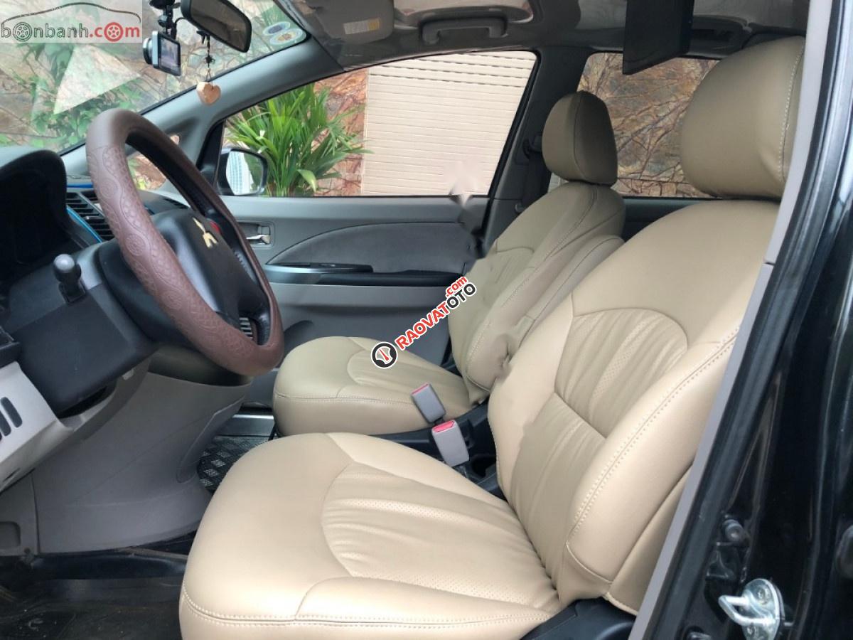 Bán Mitsubishi Grandis 2.4 AT sản xuất 2008, màu đen-3
