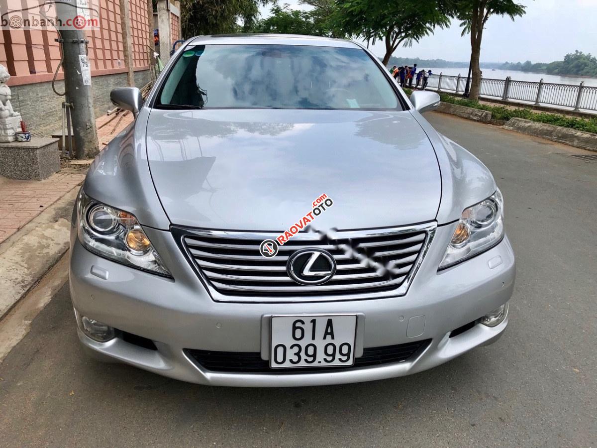 Cần bán Lexus LS 460L đời 2010, màu bạc, nhập khẩu  -8