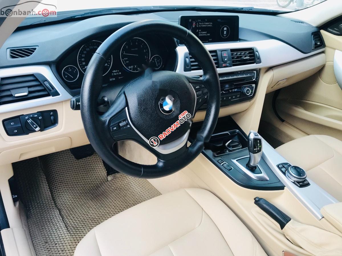 Cần bán lại xe BMW 3 Series 320i năm sản xuất 2016, màu trắng, nhập khẩu nguyên chiếc-4