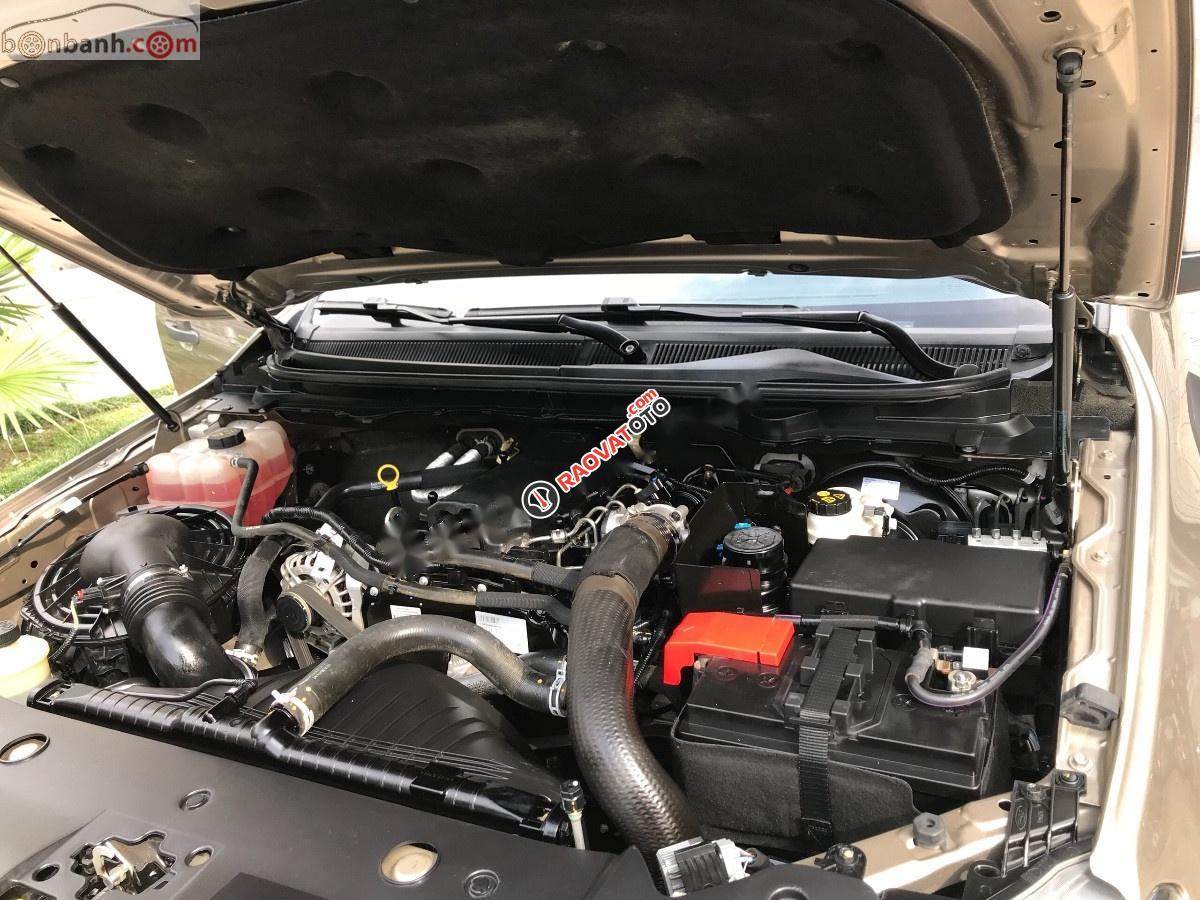 Cần bán lại xe Ford Ranger XLS 2.2L 4x2 AT sản xuất năm 2017, xe nhập-7