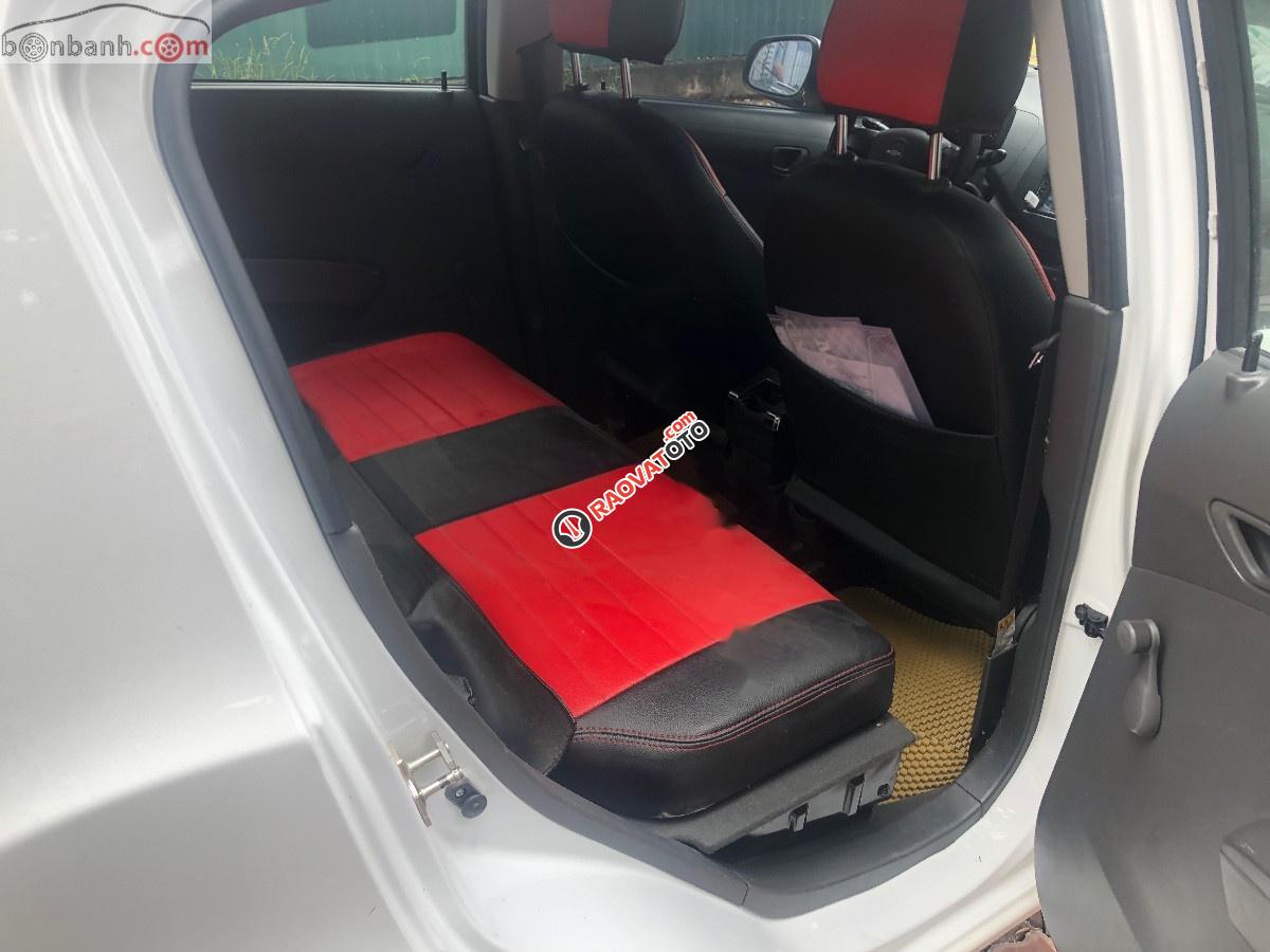Bán Chevrolet Spark Van 1.0 AT 2011, màu trắng, nhập khẩu nguyên chiếc-4
