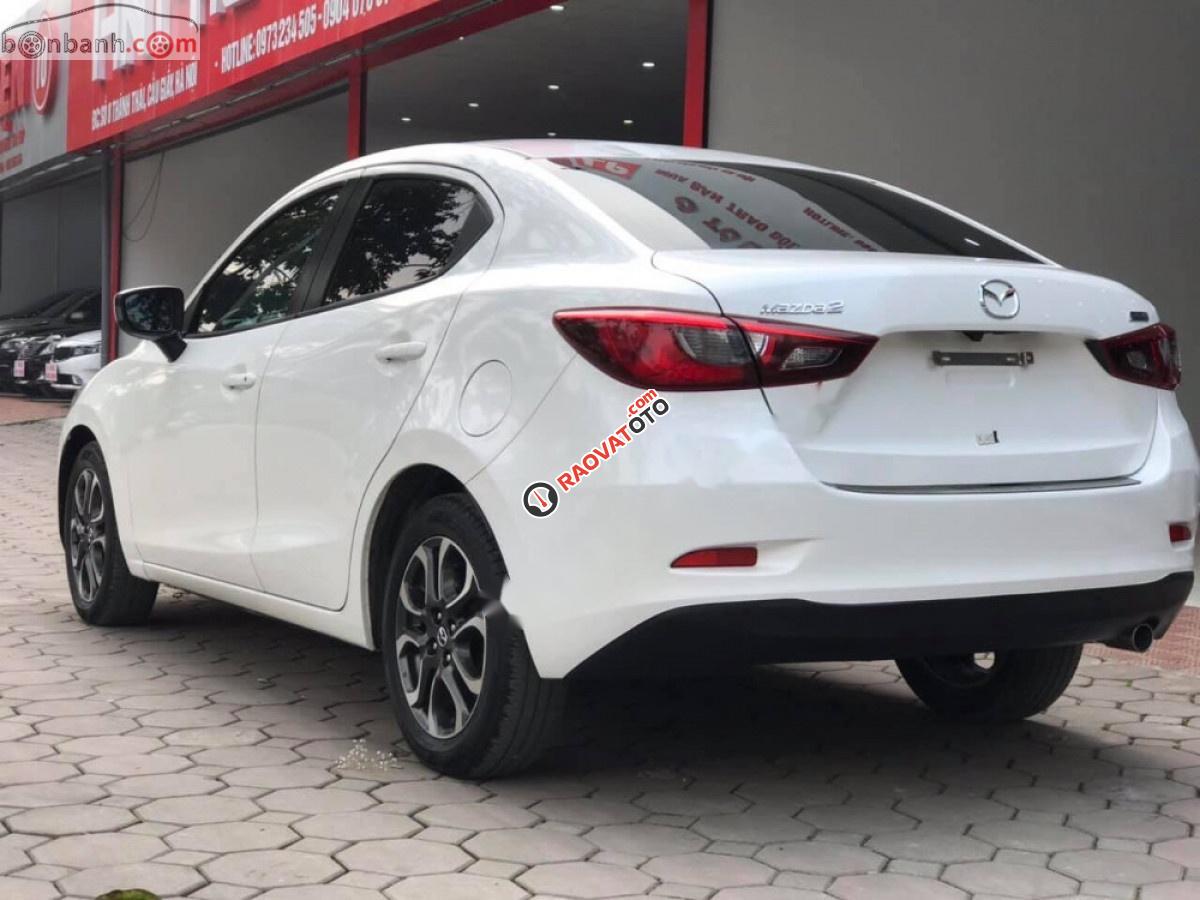 Cần bán Mazda 2 1.5 AT sản xuất 2017, màu trắng, giá cạnh tranh-3