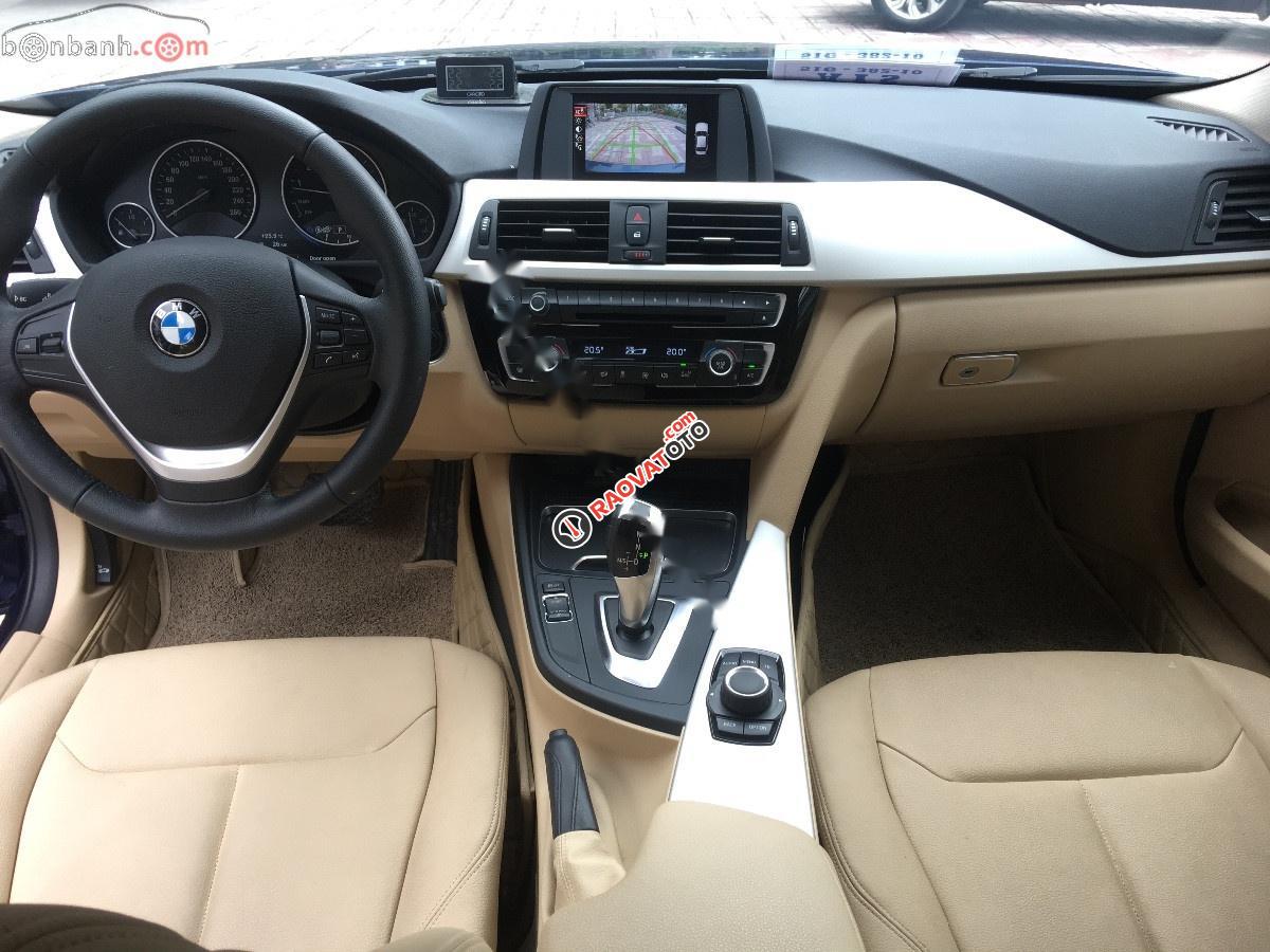 Cần bán gấp BMW 3 Series 320i năm sản xuất 2016, màu xanh cavansite, nhập khẩu nguyên chiếc-1