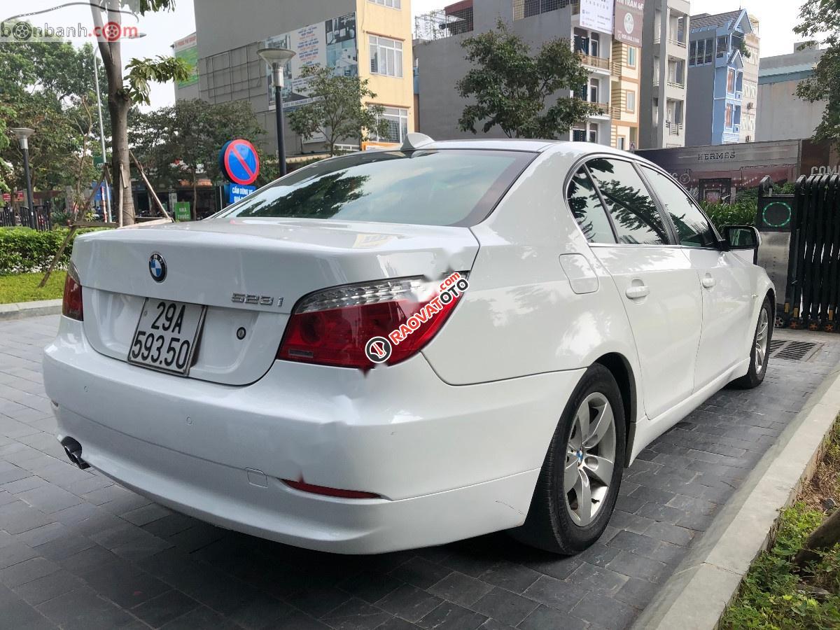 Cần bán BMW 5 series 523i 2009, màu trắng, nhập khẩu nguyên chiếc-2