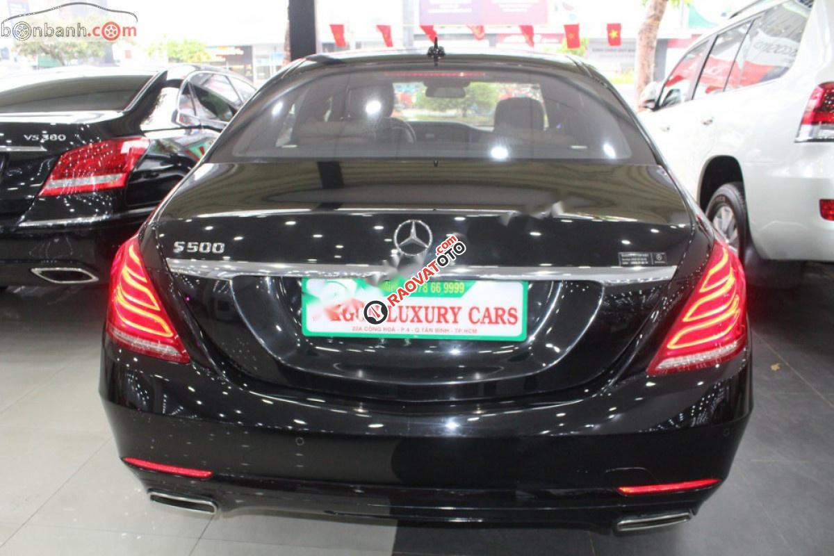 Cần bán lại xe Mercedes năm sản xuất 2014, màu đen xe nguyên bản-7
