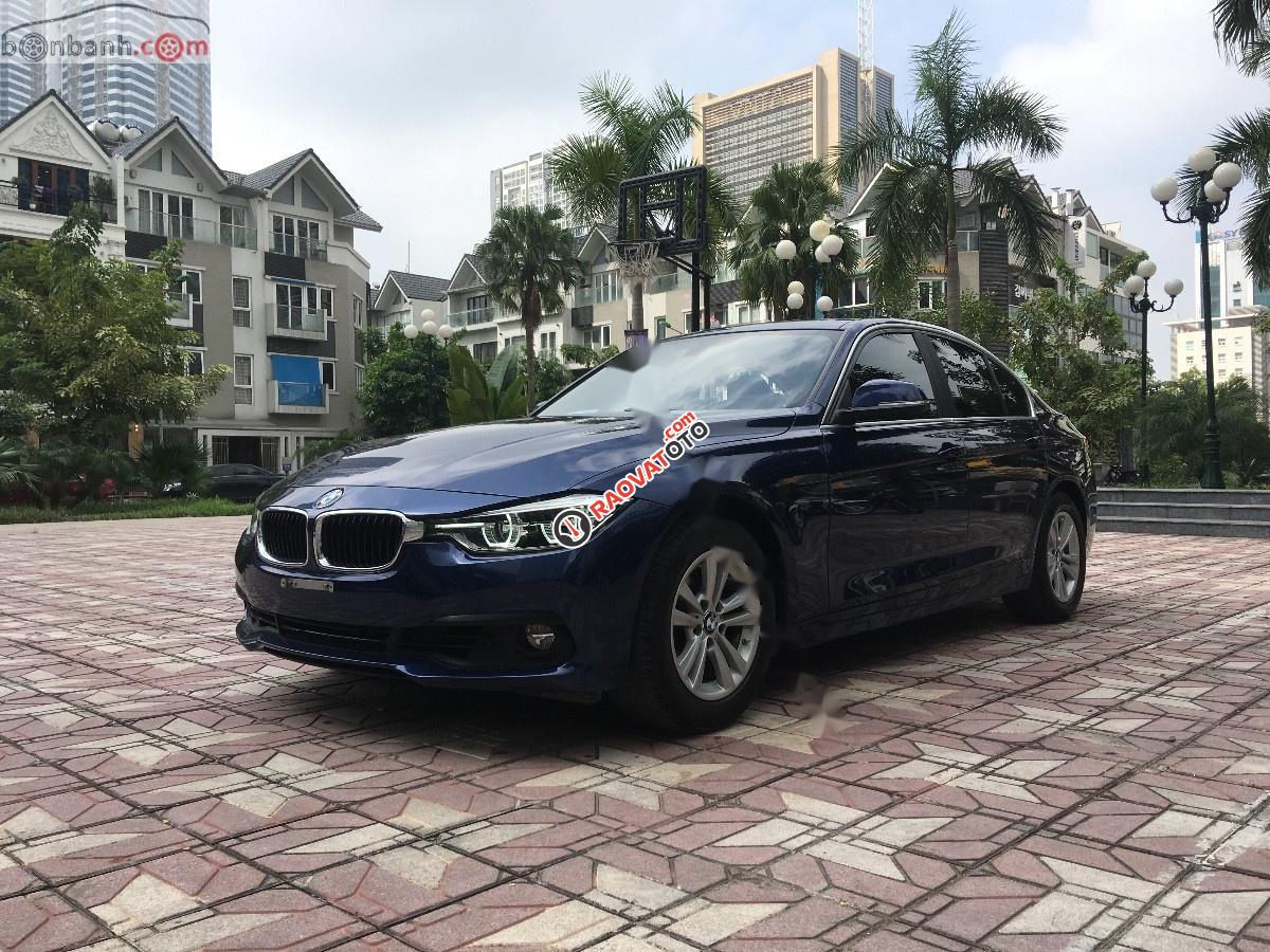 Cần bán gấp BMW 3 Series 320i năm sản xuất 2016, màu xanh cavansite, nhập khẩu nguyên chiếc-9