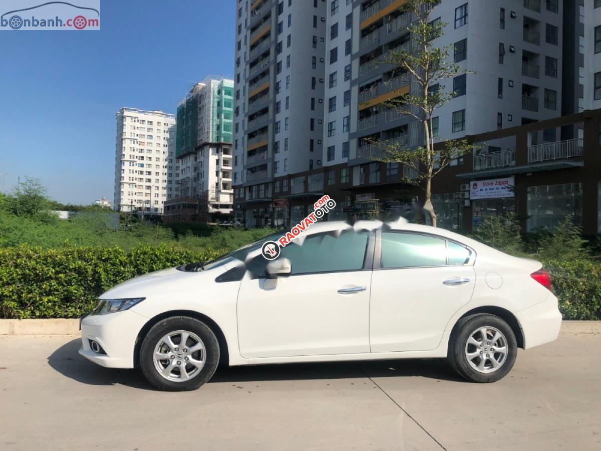 Bán Honda Civic 2015, màu trắng, 690tr-8