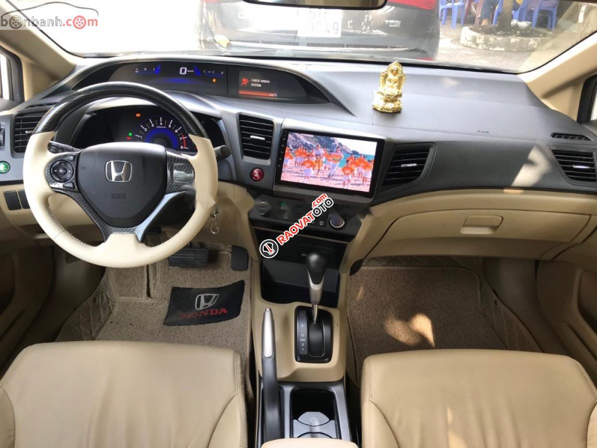 Bán Honda Civic 2015, màu trắng, 690tr-4