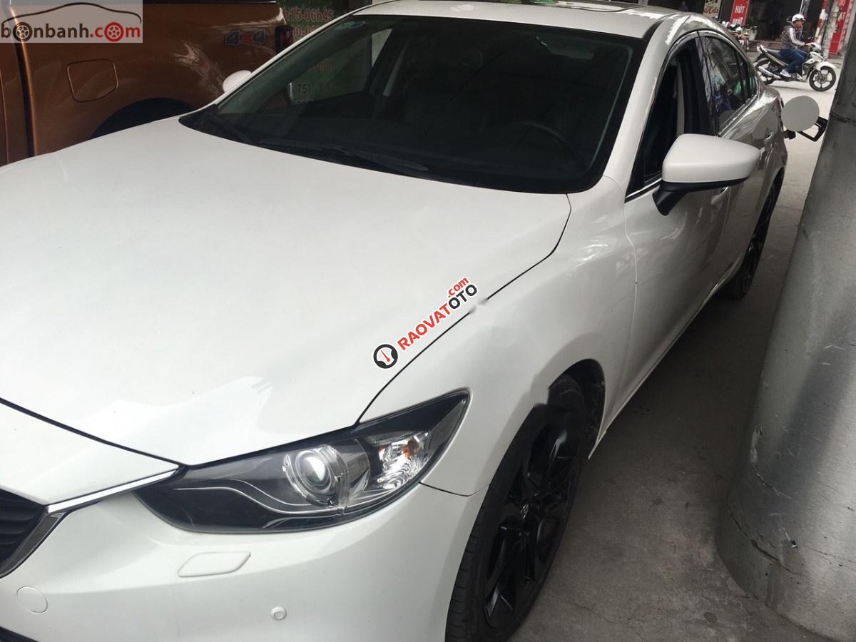 Cần bán lại xe Mazda 6 2.5 đời 2014, màu trắng chính chủ-3