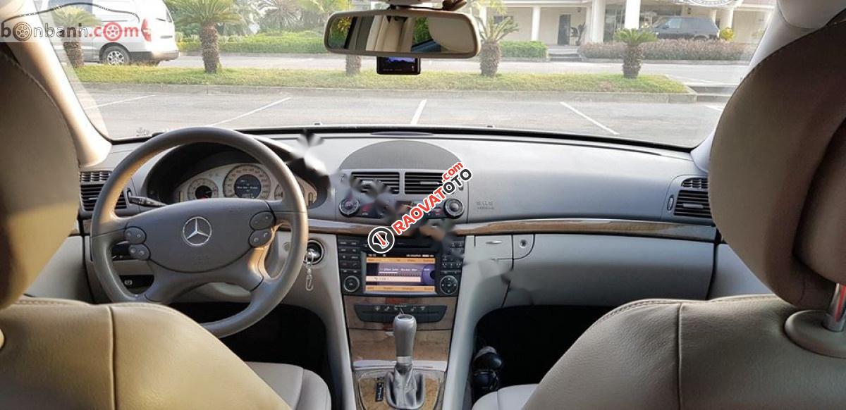 Bán Mercedes E200 đời 2008, chính chủ, giá cạnh tranh-5