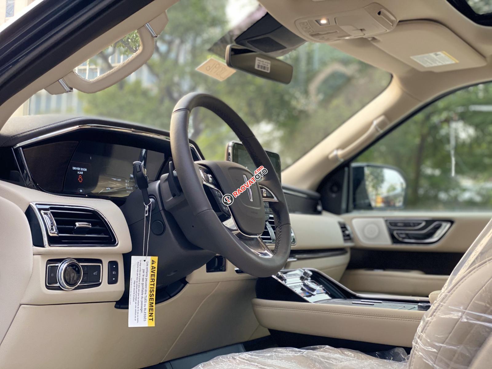 MT Auto bán nhanh chiếc xe  Lincoln Navigator Platinum 2019  - giá tốt nhất thị trường-18