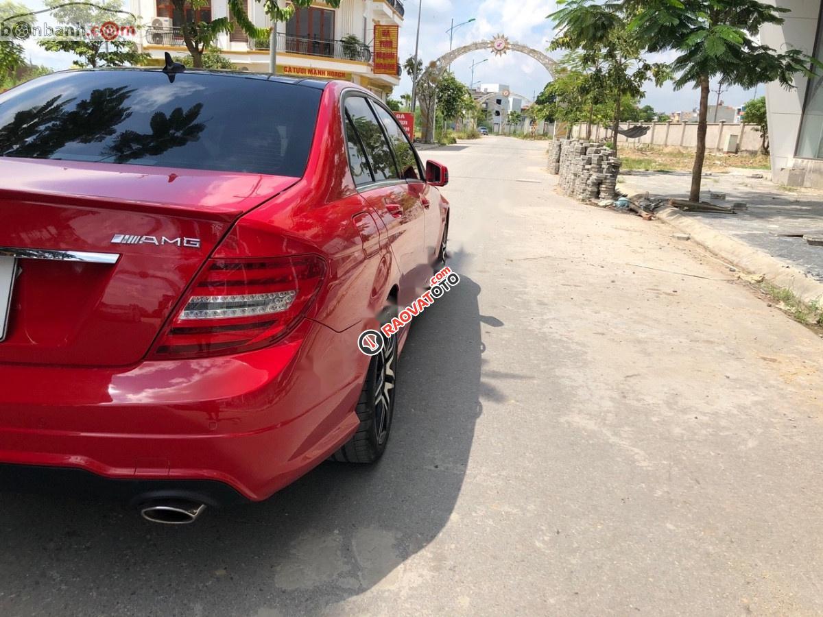 Bán Mercedes C300 AMG 2014, màu đỏ, giá tốt-2