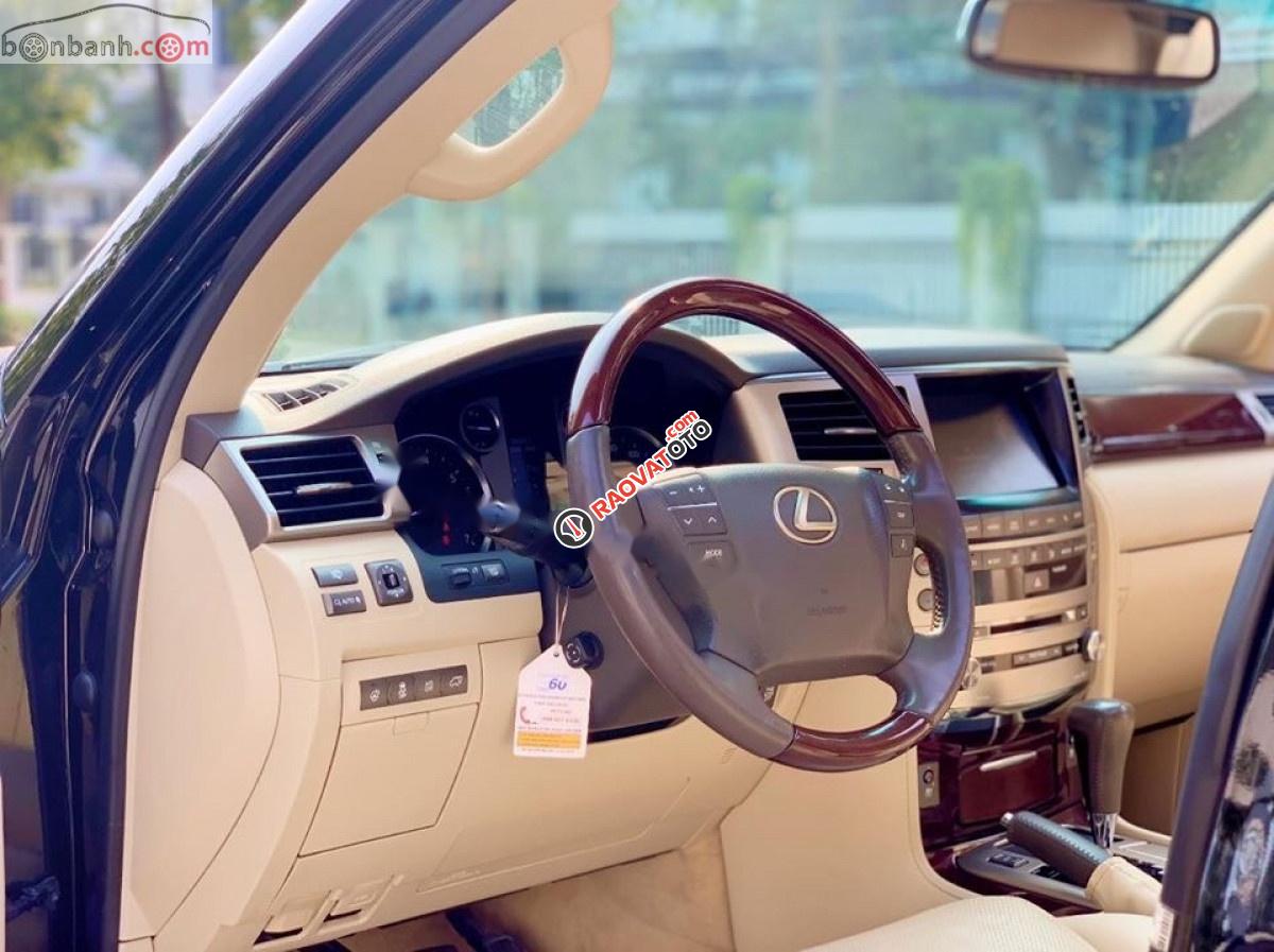 Bán Lexus LX năm 2012, màu đen, nhập khẩu nguyên chiếc-7