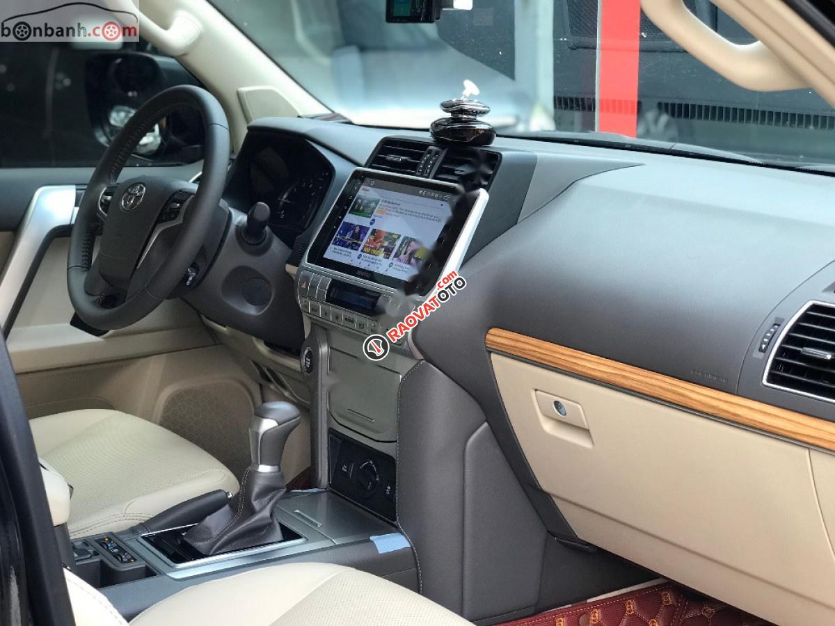 Cần bán lại xe Toyota Prado VX 2.7L sản xuất 2019, màu đen, xe nhập-1