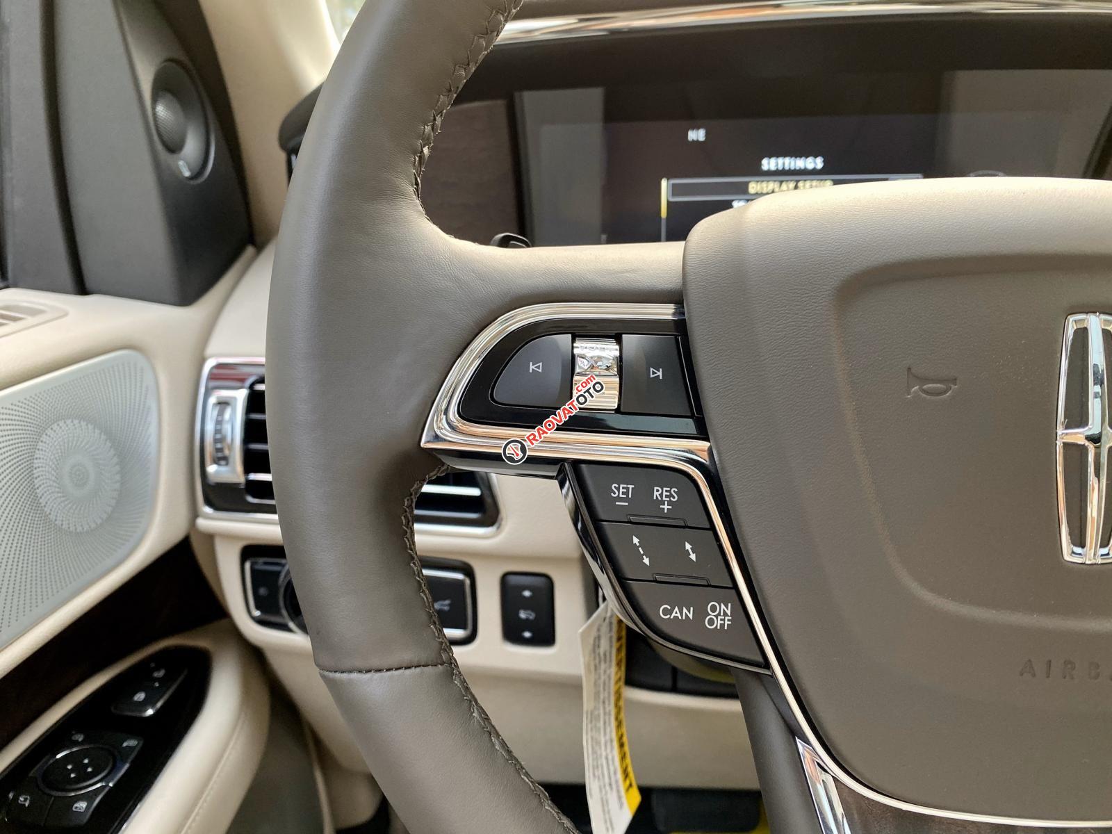 MT Auto bán nhanh chiếc xe  Lincoln Navigator Platinum 2019  - giá tốt nhất thị trường-11
