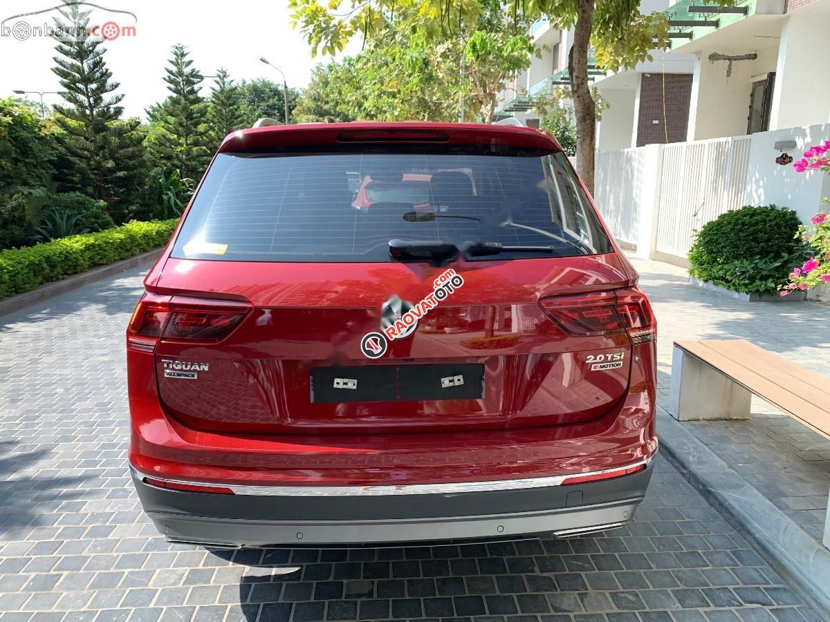 Bán ô tô Volkswagen Tiguan sản xuất 2019, màu đỏ, xe nhập chính hãng-3