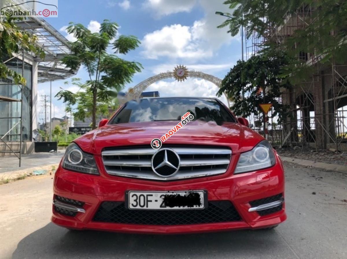 Bán Mercedes C300 AMG 2014, màu đỏ, giá tốt-1