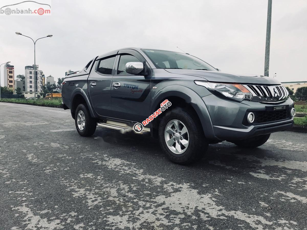 Cần bán lại xe Mitsubishi Triton 4x2 MT năm sản xuất 2016, màu xám, nhập khẩu-0