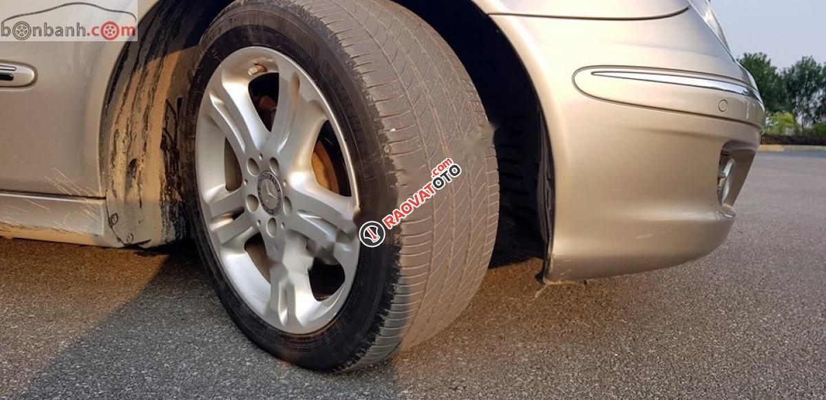 Bán Mercedes E200 đời 2008, chính chủ, giá cạnh tranh-1