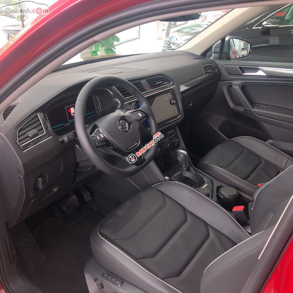 Bán Volkswagen Tiguan Allspace Luxury 2019, màu đỏ, nhập khẩu-1