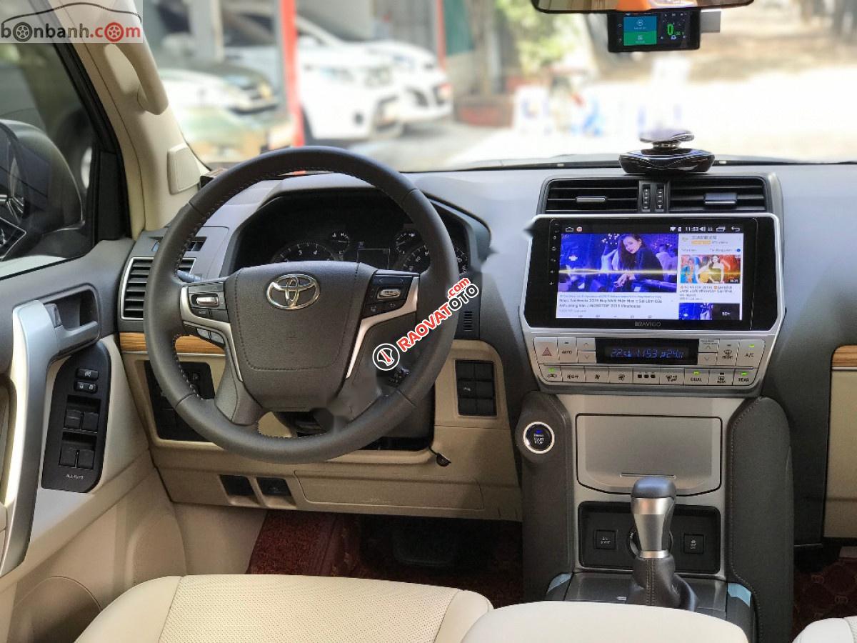 Cần bán lại xe Toyota Prado VX 2.7L sản xuất 2019, màu đen, xe nhập-0