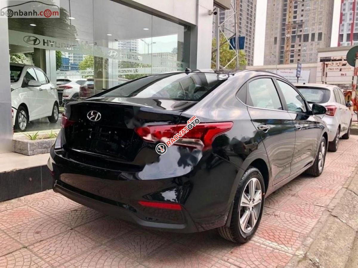 Cần bán Hyundai Accent 1.4 AT đời 2019, màu đen, giá chỉ 540 triệu-5