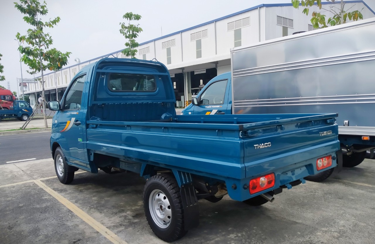Cần mua bán xe tải Thaco Towner990- 990kg giá tốt, hỗ trợ trả góp Bà Rịa Vũng Tàu-8
