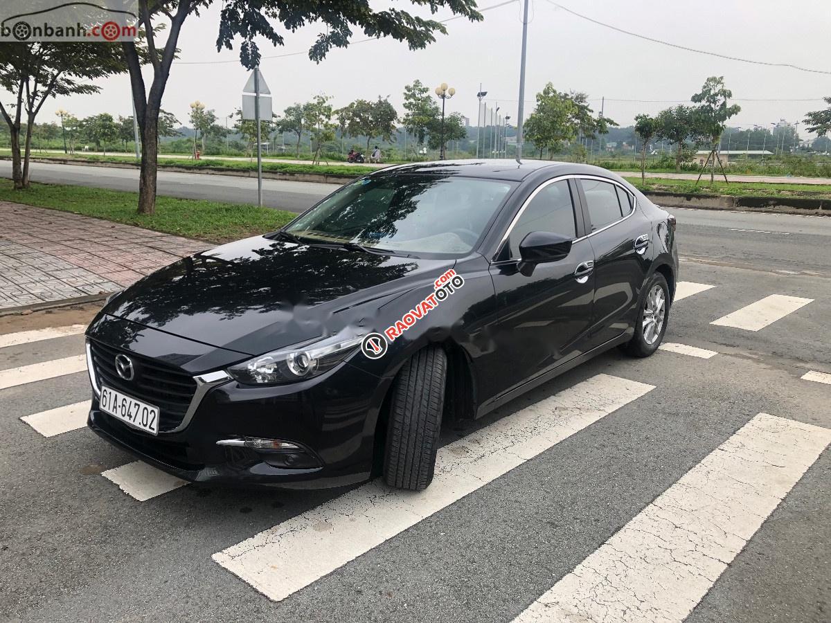 Cần bán xe cũ Mazda 3 1.5 AT đời 2018, màu đen-2