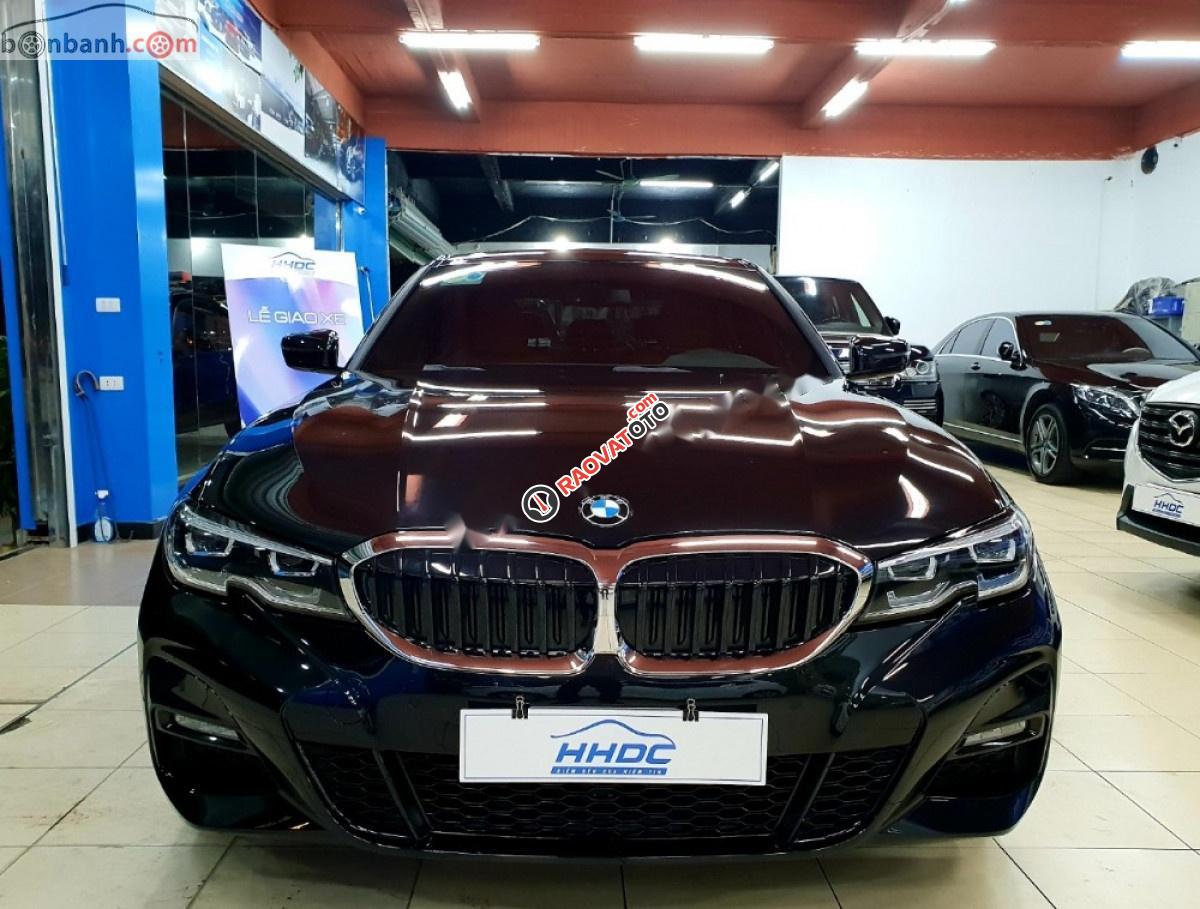 Cần bán gấp BMW 3 Series 330i M Sport năm 2019, màu đen, nhập khẩu-0