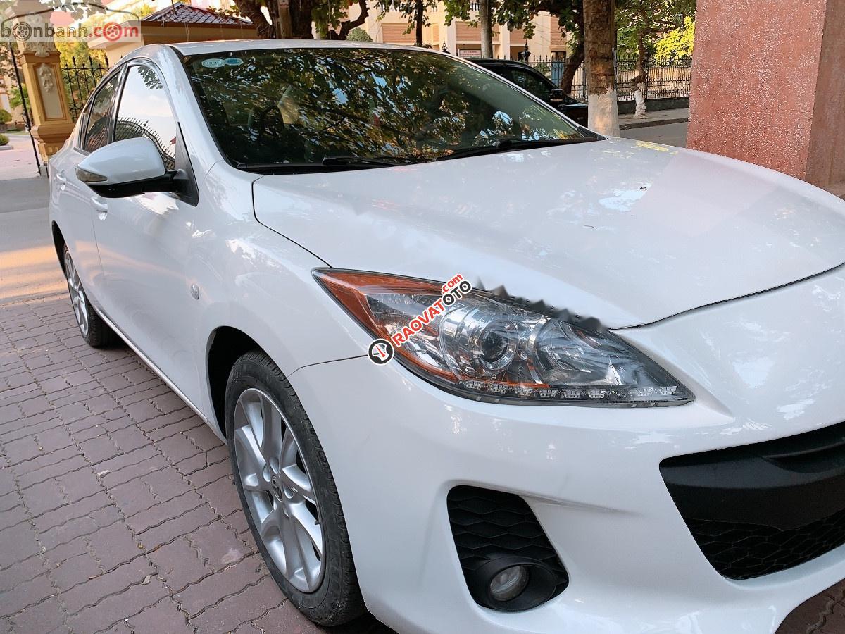 Cần bán gấp Mazda 3 sản xuất 2014, màu trắng xe còn mới-7