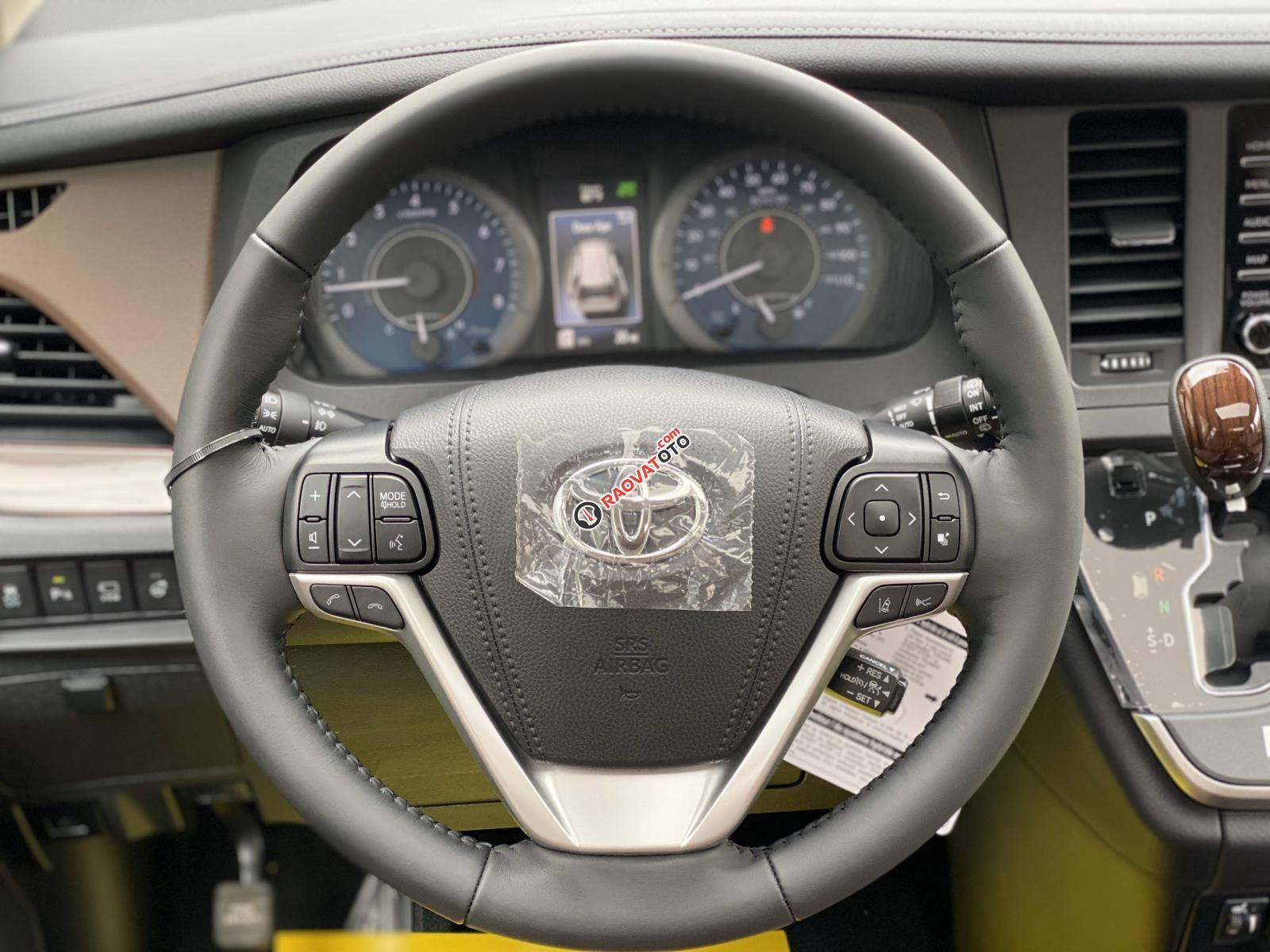 Bán phá giá chiếc xe  Toyota Sienna năm 2019, màu trắng - Nhập khẩu Mỹ-17