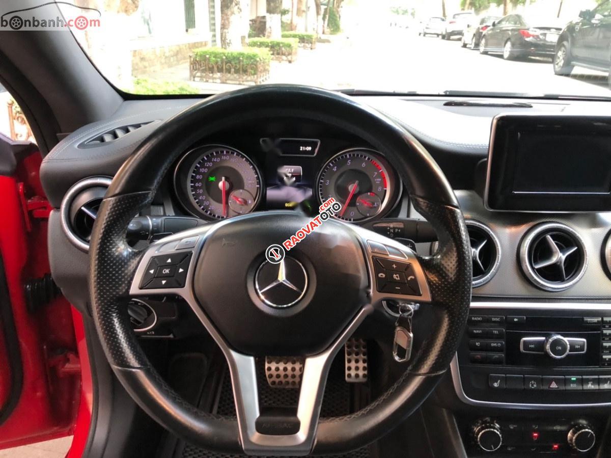 Cần bán Mercedes CLA 250 4Matic sản xuất năm 2014, màu đỏ, xe nhập khẩu-7