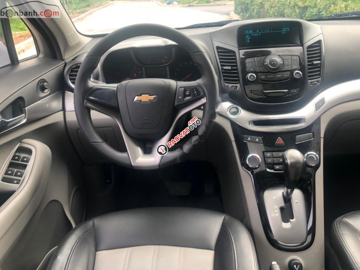 Cần bán xe Chevrolet Orlando LTZ 1.8 AT sản xuất năm 2016, màu xám, 535tr-4