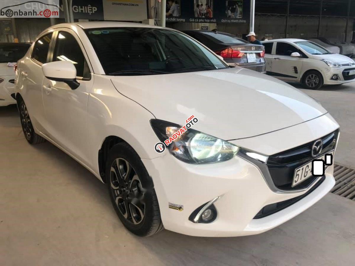 Cần bán Mazda 2 đời 2017, màu trắng, số tự động -6
