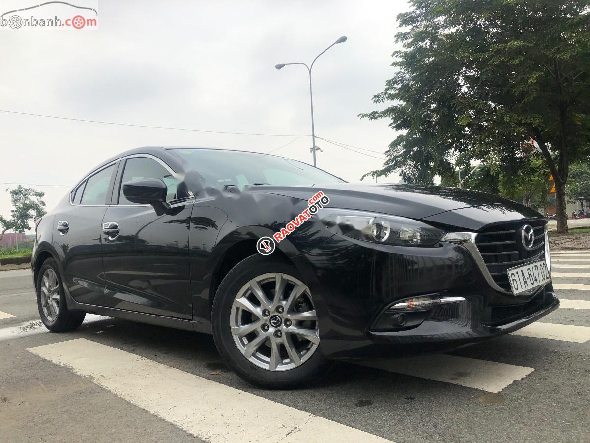 Cần bán xe cũ Mazda 3 1.5 AT đời 2018, màu đen-1