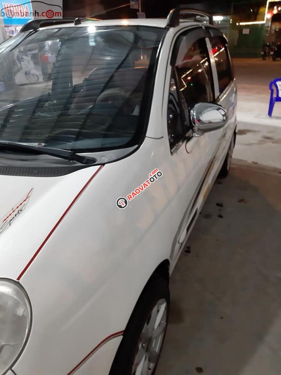 Cần bán gấp Daewoo Matiz sản xuất năm 2008, màu trắng xe còn mới nguyên-3
